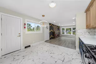 16619 Marshfield Ave, Markham, IL 60428 - Photo 9