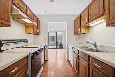 3033 Ashton Court, Westchester, IL 60154 - Photo 3