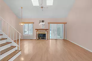 171 N Clare Ct, Wood Dale, IL 60191 - Photo 3