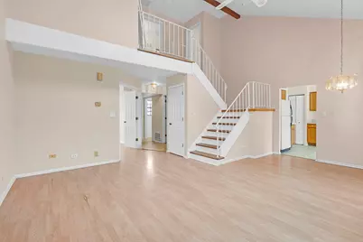 171 N Clare Court, Wood Dale, IL 60191 - Photo 5