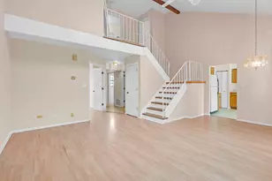 171 N Clare Ct, Wood Dale, IL 60191 - Photo 5