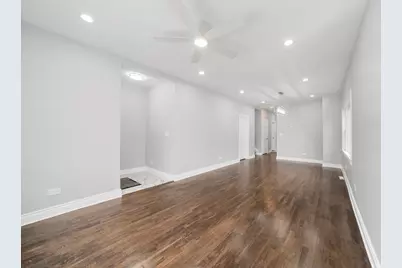 5237 S Long Avenue, Chicago, IL 60638 - Photo 7