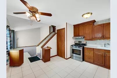 11811 S Tripp Avenue, Alsip, IL 60803 - Photo 9