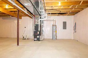 41 Brookstone Cir, Bloomington, IL 61704 - Photo 43