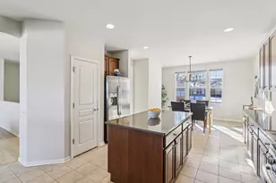 3806 Ogden Ln, Mundelein, IL 60060 - Photo 17