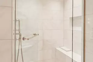435 N Michigan Ave, Chicago, IL 60611 - Photo 21