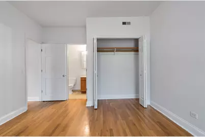 7010 S Clyde Avenue #3N, Chicago, IL 60649 - Photo 11