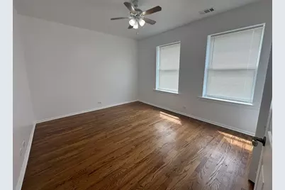 [Address not provided], Chicago, IL 60624 - Photo 5