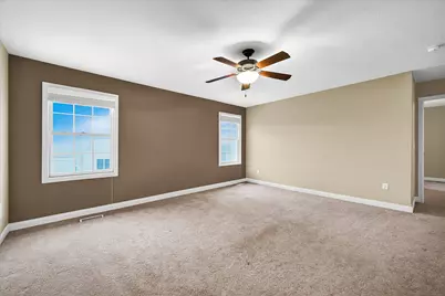 307 Thicket Point, Normal, IL 61761 - Photo 17