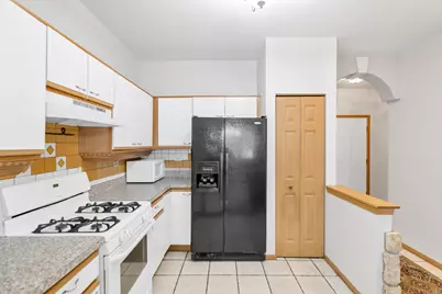 1244 Brookdale Drive #1244, Carpentersville, IL 60110 - Photo 7