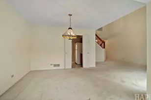 1170 Oak Hill Rd, Lake Barrington, IL 60010 - Photo 9