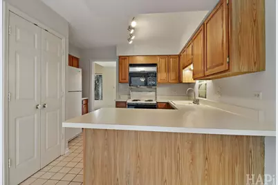 1170 Oak Hill Road, Lake Barrington, IL 60010 - Photo 11