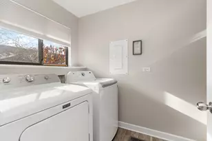 1906 Heatherway Ln, New Lenox, IL 60451 - Photo 13