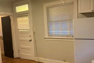 237 W 114th St, Chicago, IL 60628 - Photo 15