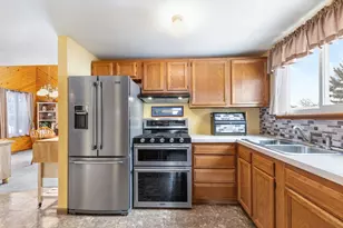 W7109 Dakota Ave, Westfield, WI 53964 - Photo 9