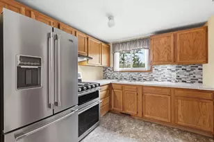 W7109 Dakota Ave, Westfield, WI 53964 - Photo 7