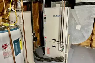 1515 6 Points Rd, Bloomington, IL 61701 - Photo 21