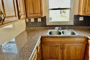 1515 6 Points Rd, Bloomington, IL 61701 - Photo 15