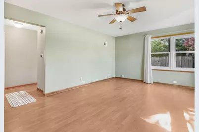 3111 Stillwell Drive, Des Plaines, IL 60018 - Photo 9