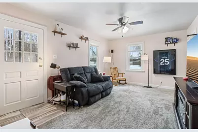 11471 W Leland Avenue, Beach Park, IL 60099 - Photo 5