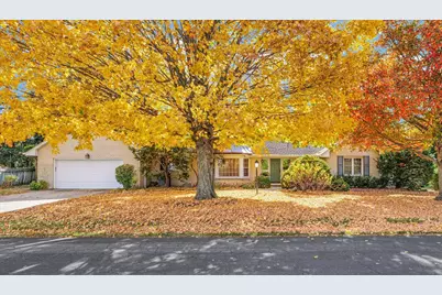 3 Lake Park Road, Champaign, IL 61822 - Photo 1