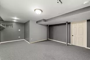 2959 N Neenah Ave, Chicago, IL 60634 - Photo 25