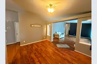 1075 Beechnut Circle, Manteno, IL 60950 - Photo 3