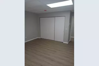 2114 Enoch Avenue #2, Zion, IL 60099 - Photo 7