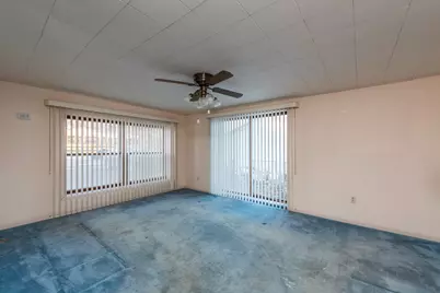 2101 Eshcol Avenue, Zion, IL 60099 - Photo 11