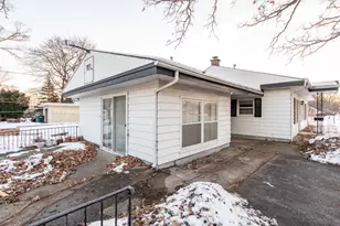 2101 Eshcol Ave, Zion, IL 60099 - Photo 23