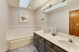 6903 Lexington Ct, Tinley Park, IL 60477 - Photo 15