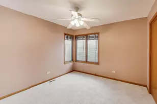 6903 Lexington Ct, Tinley Park, IL 60477 - Photo 17