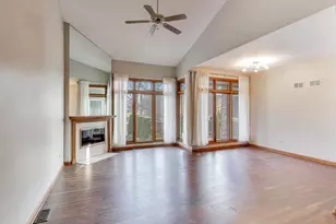 6903 Lexington Ct, Tinley Park, IL 60477 - Photo 5