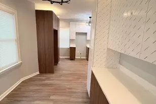 1048 W 92nd Pl, Chicago, IL 60620 - Photo 11