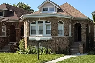 1048 W 92nd Pl, Chicago, IL 60620 - Photo 3