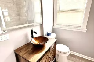 1048 W 92nd Pl, Chicago, IL 60620 - Photo 15