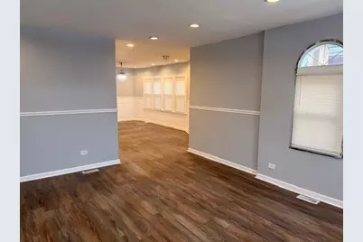 1048 W 92nd Place, Chicago, IL 60620 - Photo 9