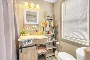 21626 Oak Grove Rd, Harvard, IL 60033 - Photo 15