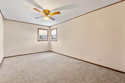 9108 S Utica Avenue, Evergreen Park, IL 60805 - Photo 21