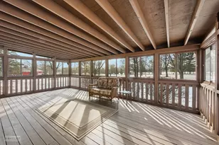 15 Navajo Ct, Oswego, IL 60543 - Photo 7