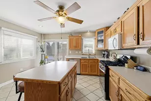 143 Bush Dr, Elwood, IL 60421 - Photo 9