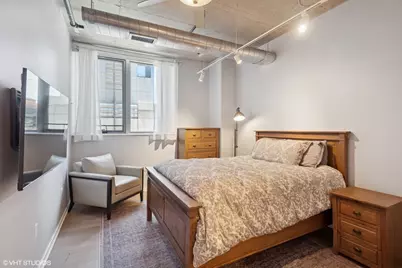 240 E Illinois Street #607, Chicago, IL 60611 - Photo 13