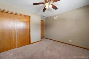 104 Briar Ln, North Aurora, IL 60542 - Photo 25