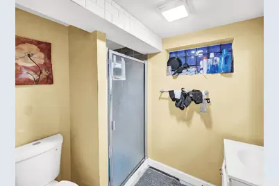 10748 S Avenue N, Chicago, IL 60617 - Photo 11