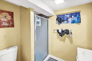 10748 S Ave N, Chicago, IL 60617 - Photo 11