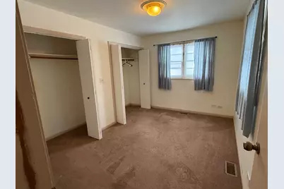 740 N Elmwood Drive, Aurora, IL 60506 - Photo 15