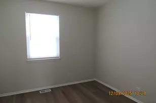 2790 Glasgow Ct, Schaumburg, IL 60194 - Photo 15