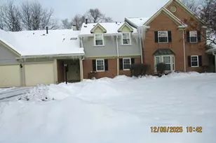 2790 Glasgow Ct, Schaumburg, IL 60194 - Photo 1