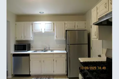 2790 Glasgow Court #X1, Schaumburg, IL 60194 - Photo 7