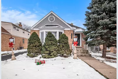 1673 Spruce Avenue, Des Plaines, IL 60018 - Photo 1